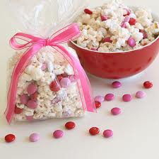 valentine popcorn treat